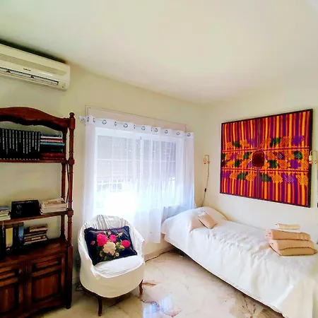 Villa With Private Pool A Stone's Throw From The Port And Beach Of *
